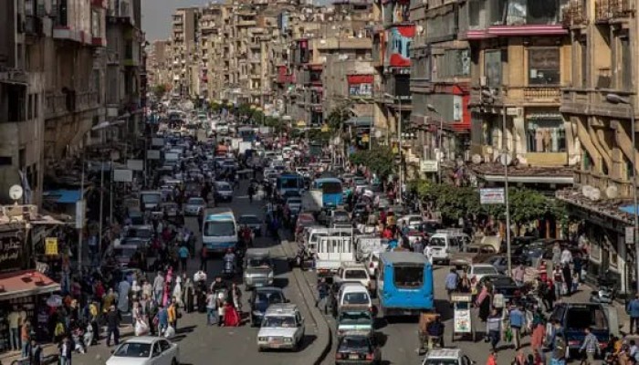 تصنيف مرتفع لاقتصاد مصر المتدهور.. خبراء يكشفون زيف تصنيفات الائتمانات العالمية بالتسييس والرشاوى