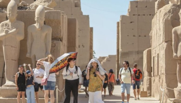 الاقتصاد المصري تحت نيران حرب غزة: خسائر بالجملة وفشل حكومي في إدارة الأزمة