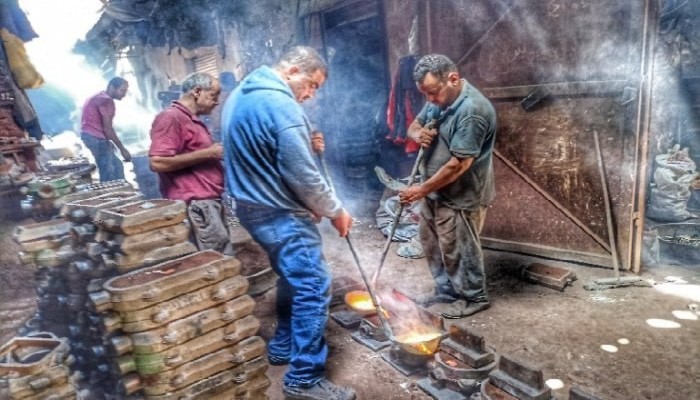 الخبرة تتفوق على الشهادات.. والذكاء الاصطناعي يعيد رسم خريطة العمل في مصر