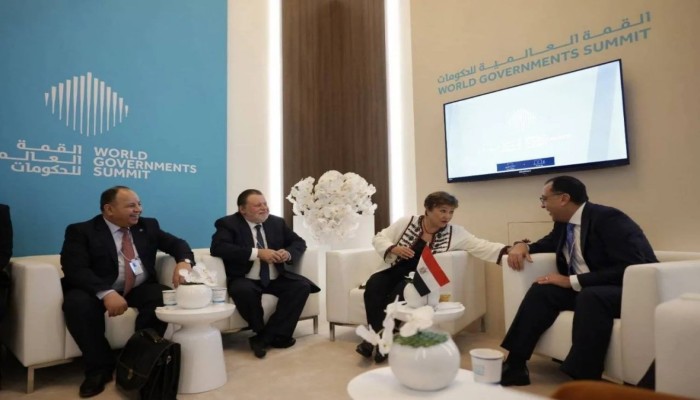 صندوق النقد يتوقع وصول الديون المصرية إلى 202 مليار دولار.. ويغرقها بقرض جديد بـ3 مليارات