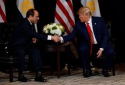 نيوزويك || تحقق من المزاعم: هل تخلى السيسي عن لقاء كلينتون بعد اجتماعه مع ترامب في 2016؟