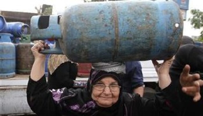 تضخم جديد يبتلع دخول المصريين بعد زيادة السولار... هذا ما ينتظر الغلابة