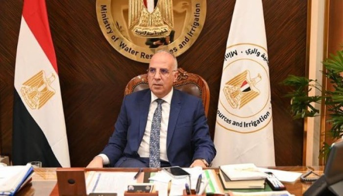 بدلا من محاسبة إثيوبيا... وزير ري السيسي يحمل الفلاحين مسئولية غرق منازلهم !!!!!
