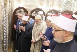 مشاركة علي جمعة وأسامة الأزهري في مولد السيد البدوي تثير غضب المصريين.. ماذا قالوا؟