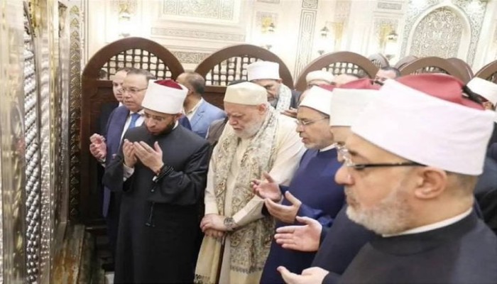 مشاركة علي جمعة وأسامة الأزهري في مولد السيد البدوي تثير غضب المصريين.. ماذا قالوا؟