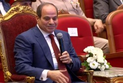السيسي يهرب من فشله الاقتصادي بمهاجمة ثورة يناير مجددًا!