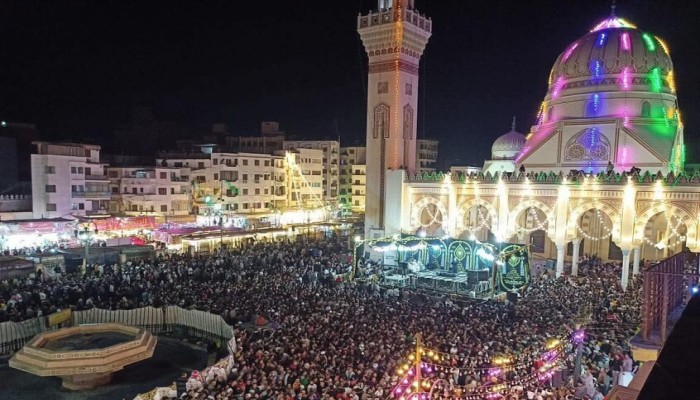 مصر بين عالمين.. من مولد السيد البدوي إلى مهرجان الجونة (كلٌ يغني على ليلاه)