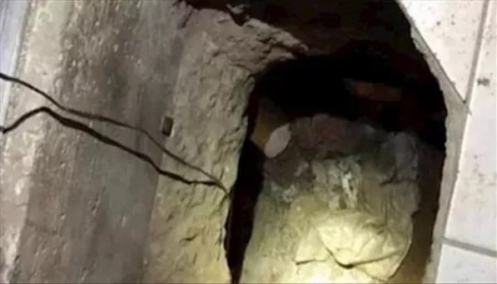 شاهد|| سرقة مكتب بريد عبر حفر نفق من داخل مسجد بالإسكندرية!!... الفقر أم انهيار القيم؟