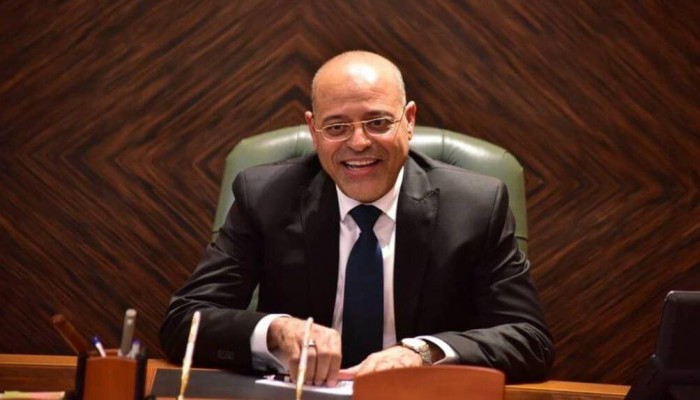 الحد الأدنى للأجور بين الواقع والتصريحات.. جدل واسع بعد رفض وزير العمل رفعه إلى 9 آلاف جنيه