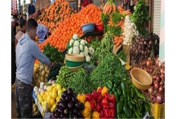 بعد ارتفاع أسعار الخضراوات واللحوم.. من ينقذ المصريين من حكومة الجباية؟