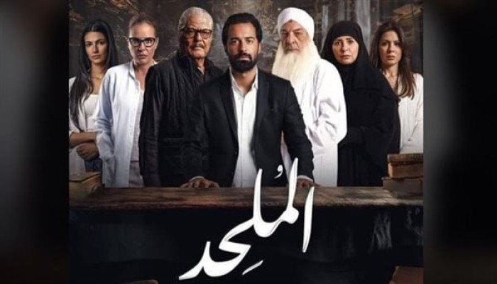 تساهل الحكومة مع “الملحد” وإبراهيم عيسى.. تهاون رسمي يهدد القيم الدينية والأمن المجتمعي