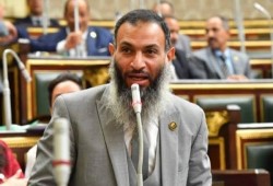 حزب سلطوي انتهت رسالته.. "النور" واجهة دينية فقدت المبدأ والقاعدة وتحولت إلى ظل للنظام العسكري