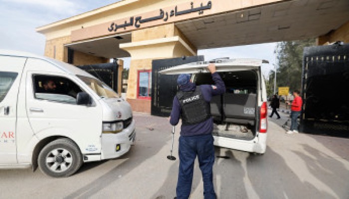 السلطات المصرية توجه اتهامات إرهابية للروائي القبطي هاني صبحي بعد سخريته من السيسي