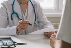 انتبه لما تأكله.. هذه الأطعمة تسبب عدوى المسالك البولية