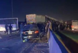 مصر ع وإصابة 47 بحادث تصادم في طريق "القاهرة–السويس"