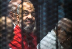كرسي البلتاجي المتحرك بسجن بدر 3..ماذا يعني؟