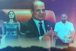 استحضار السيسي الفنان محمد سلام وآمال ماهر بعد عامين من الوقف مكايدة سياسية للسعودية أم انحياز للمقاومة؟!!