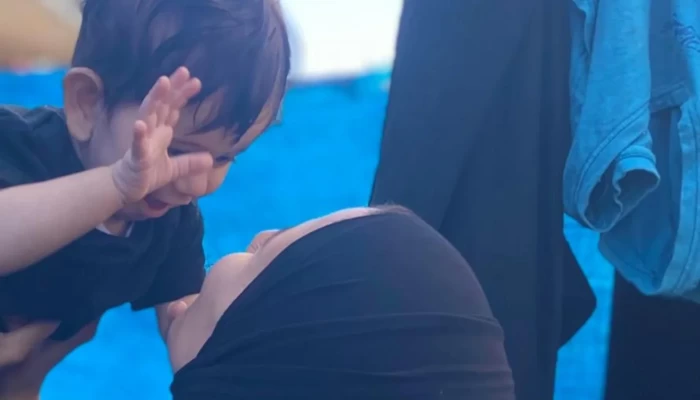 كاتبة فلسطينية لميدل إيست آي: أنجبتُ وقطاع غزة يحترق.. أيّ عالمٍ سيستقبل طفلنا القادم؟