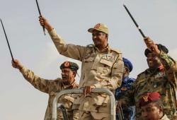 واشنطن بوست || الحرب السودانية تدخل مرحلة جديدة بعد سيطرة الدعم السريع على دارفور وتهديد وحدة البلاد
