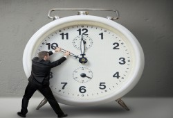 ماذا يحدث لجسمك عند تأخير الساعة لمدة 60 دقيقة اليوم؟