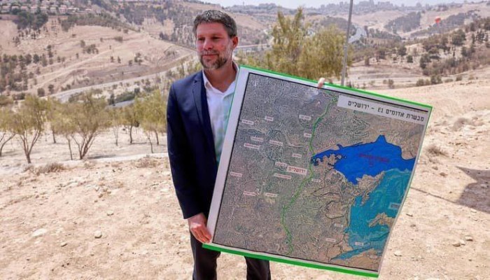 سموتريتش يعلن المصادقة على بناء 30 ألف وحدة استيطانية بالضفة الغربية منذ بداية العام