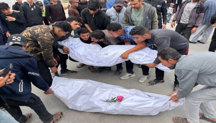 الاحتلال يواصل خرق وقف إطلاق النار في غزة: عشرات الشهداء وقصف متجدد.. وتقرير أميركي سري يكشف مئات الانتهاكات الإسرائيلية