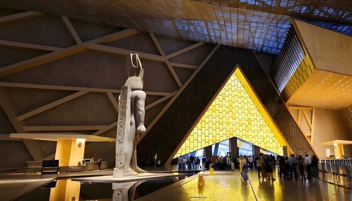 وجهت لهما دعوة في "الوقت الضائع".. سر تجاهل علاء وجمال مبارك لحفل افتتاح المتحف الكبير