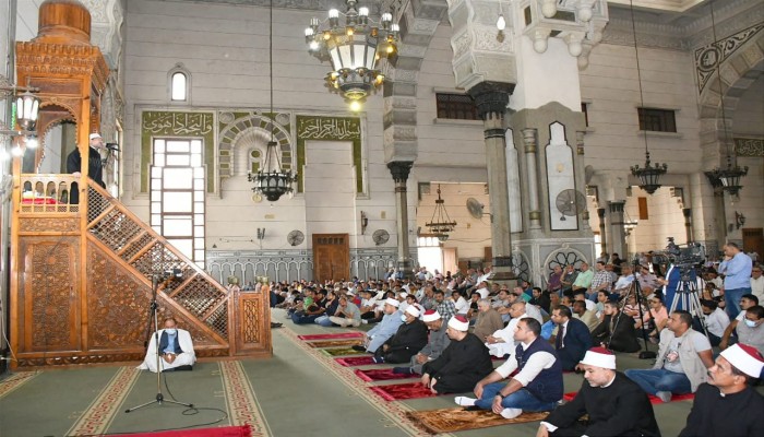 "خطورة السوشيال ميديا" خطبة الجمعة التالية لافتتاح المتحف... الدين وسيلة السيسي لإسكات المعارضين وقمع الحريات
