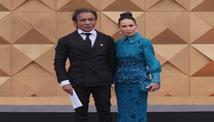 شاهد|| أحمد عز وزوجته .."رائدا فضاء في بحر الفقر": كيف أحيا السيسي عصابة مبارك؟