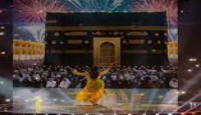 شاهد || من حفلات تعري "جنيفر لوبيز" إلى اعتقال المعتمرين: تناقضات السعودية تغذي دعوات تدويل الحرمين