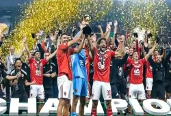 فيديو || رقم مرعب.. الأهلي يعزز صدارته لسجل أبطال السوبر و"توروب" يحقق بطولته الأولى