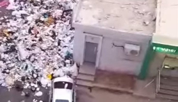 أهالي شما بالمنوفية يقاطعون مسرحية "االنواب" لسوء الخدمات وتراكم القمامة: محدش يستاهل الصوت!