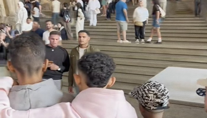 فيديو || اعتقال شاب بعد تلاوته القرآن داخل المتحف المصري الكبير