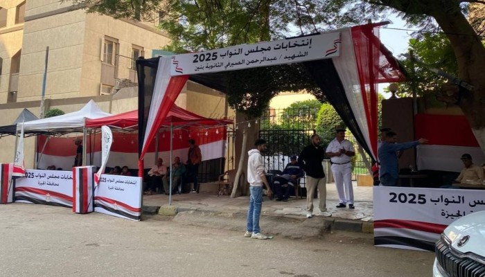 شاهد || اليوم الثاني للانتخابات البرلمانية.. تراجع الإقبال وارتفاع أسعار شراء الأصوات وسط لقطات الرشاوى الانتخابية