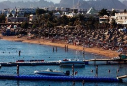 فنادق فاخرة للفئة المحظوظة.. وجوع وتهميش للملايين: استثمارات "صن رايز" تفضح أولويات حكومة الانقلاب