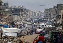 الجارديان|| مسؤول في الأونروا: إسرائيل تنتهك القانون الدولي بعرقلة دخول المساعدات إلى غزة