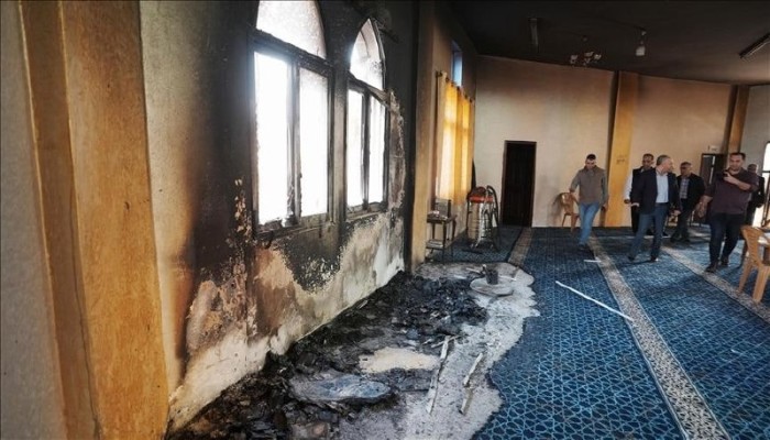إحراق مسجد في الضفة.. الأزهر يدين «السلوك الوحشي» ويدعو لمحاسبة الاحتلال