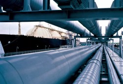 حكومة الانقلاب ترفع دعم الغاز للمصانع: المواطن يدفع الفاتورة.. والمليارات تذهب لكبار الصناعيين