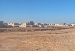 تشديدات أمنية في "علم الروم" بعد إزالة منزل وإصابة أحد الأهالي.. وتصاعد غضب السكان مع وقف دخول مواد البناء