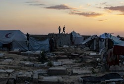 الجارديان || وفاة ما لا يقل عن 98 فلسطينيًا في الاحتجاز منذ أكتوبر 2023