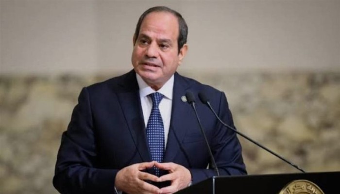 من "خليهم يتسلوا" إلى "قد تلغى بأكملها".. هل يخشى السيسي مصير مبارك؟ 