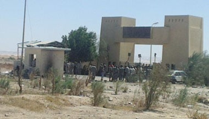 استمرار إضراب عشرات المعتقلين في "سجن الموت" بالوادي الجديد 