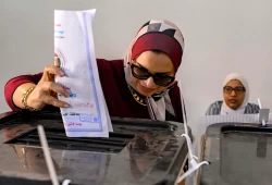 ذا كونتيننت|| السيسي يراهن على عرشٍ محمّل بالمخاطر