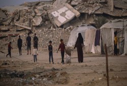 مؤسسة كارنيجي || كيف تعيق عيوب صفقة ترامب في غزة الوصول إلى سلام دائم؟