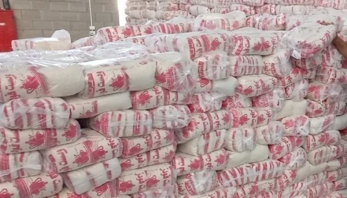 حظر استيراد السكر يلهب الأسعار ويخنق السوق لصالح حيتان المحتكرين