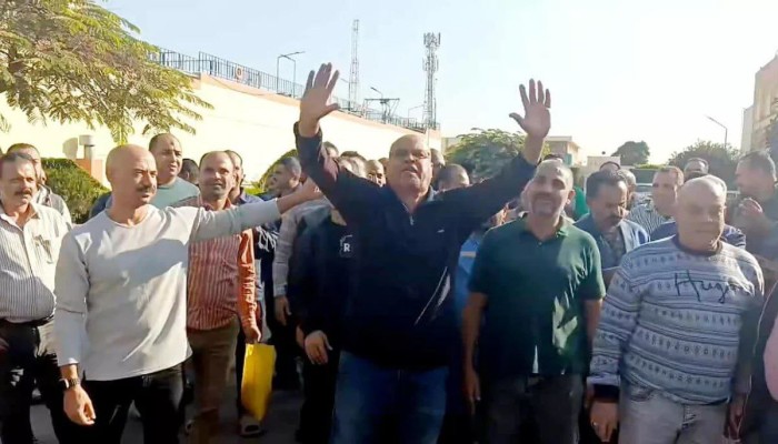 تحركات عمال مياه الشرب تمتد خارج القاهرة.. والشرقية وبني سويف ينضمون لاحتجاجات الجيزة