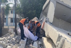 قصف جوي ومدفعي وانتشال 4 شهداء شرقي خان يونس وغزة