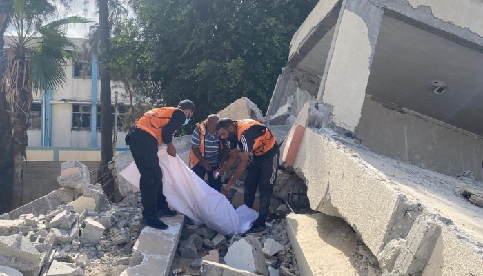 قصف جوي ومدفعي وانتشال 4 شهداء شرقي خان يونس وغزة