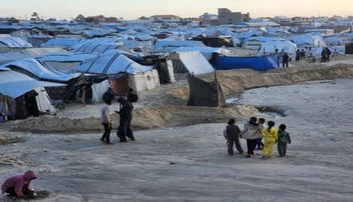 الجارديان || شح المأوى والغذاء يشتد مع استعداد غزة لشتاء قاسٍ