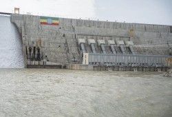 ري السيسي تكتفي بالتحذير.. فتح عشوائي لبوابات سد النهضة يهدد بإغراق مصر!!